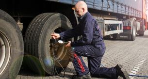 Pression idéale des pneus de camion - Aeolus Tyres