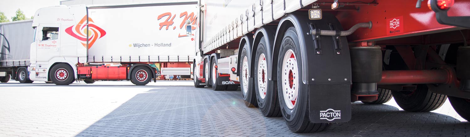 H.M. Verploegen truck met Aeolus banden